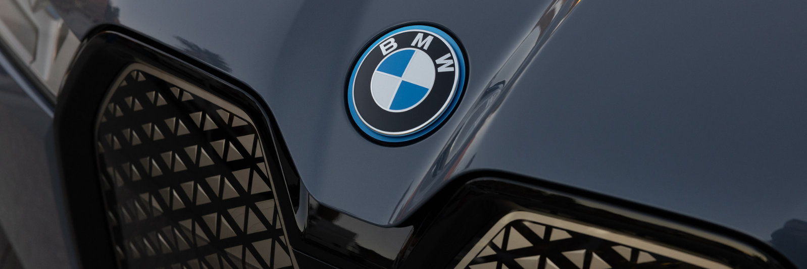 bmw electric vehicle front end